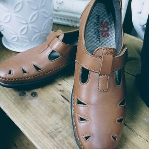 SAS Roamer, like new, shoes